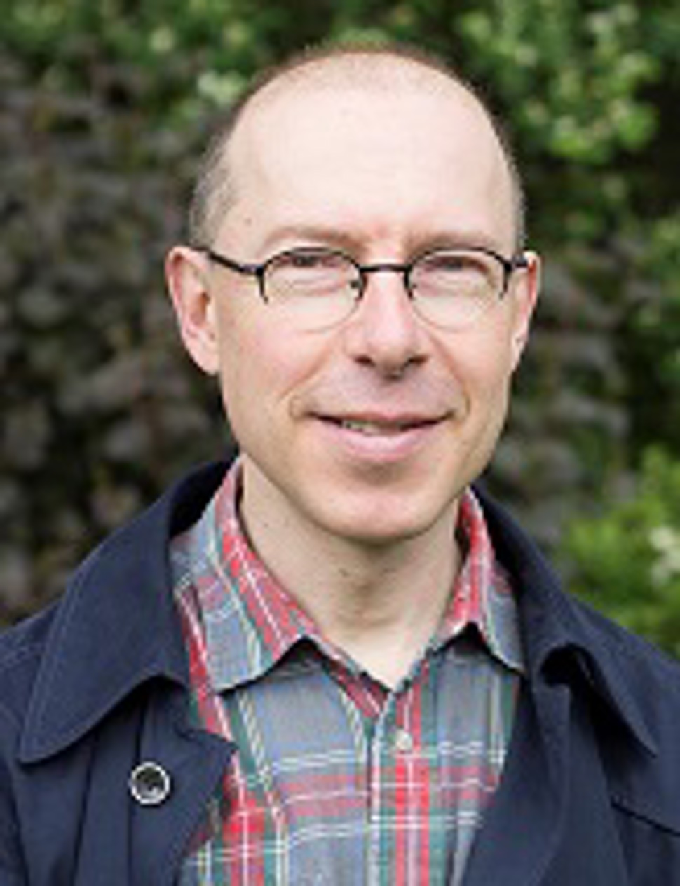 Simon Lewin 