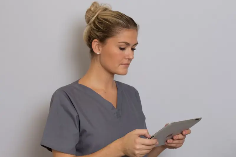 sykepleier_ipad.jpg